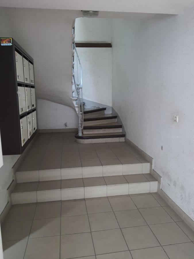 Studio Au Calme Espace Exterieur Parking Gratuit Dans La Rue Grenoble Ngoại thất bức ảnh